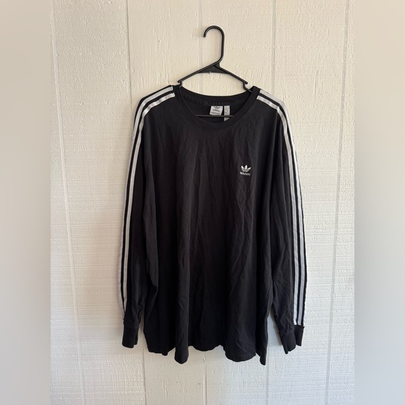 adidas Tops - 4X Adidas Black and White Long Sleeve Tee